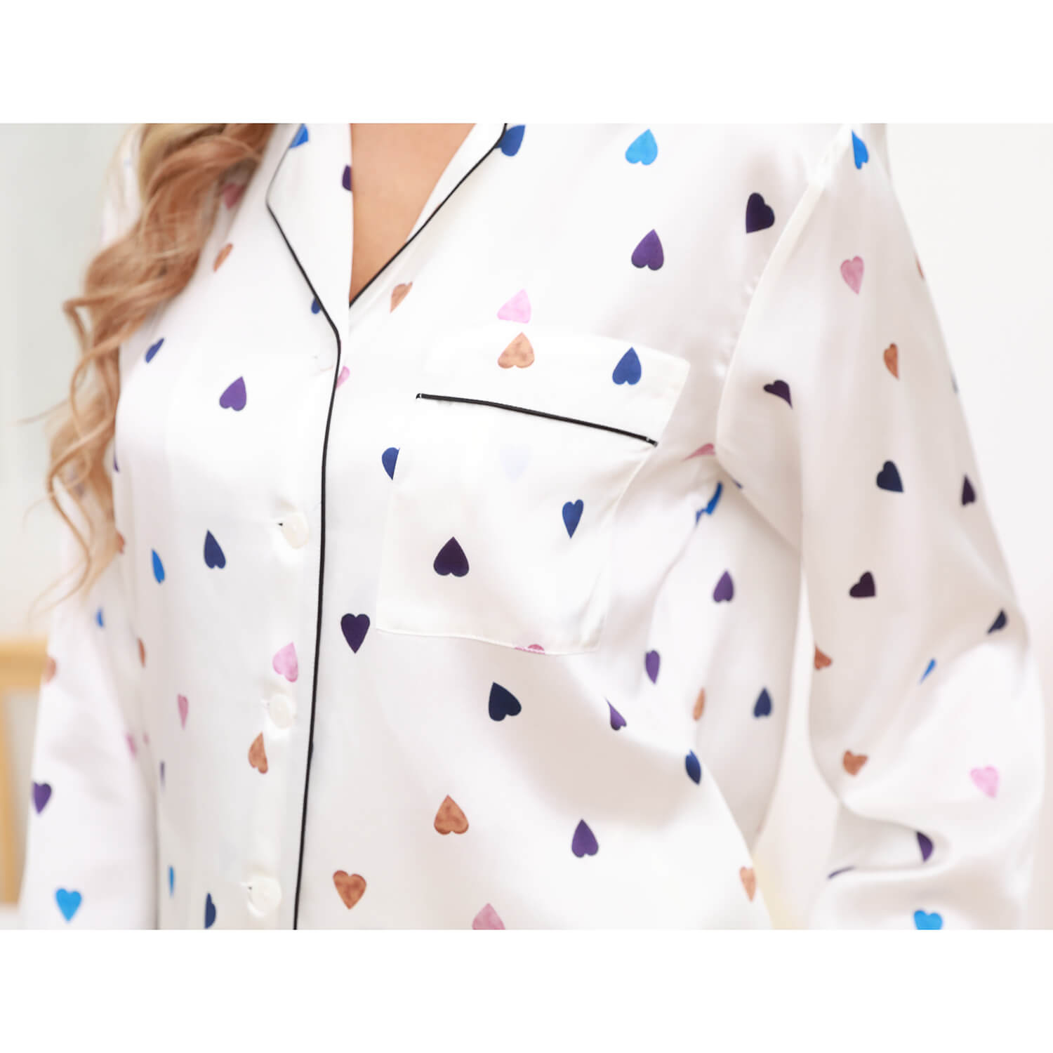 Silk Pajamas Set For Women Love Heart Printed Silk Sleepwear - slipintosoft